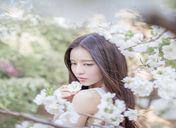 白色玫瑰代表什么 白玫瑰的花语及寓意